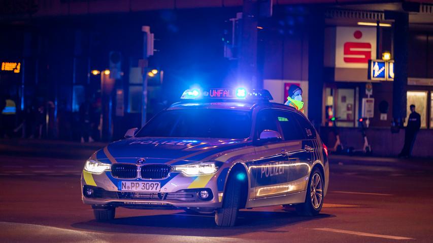 Radfahrerin wird in Nürnberg von Mercedes erfasst und schwer verletzt