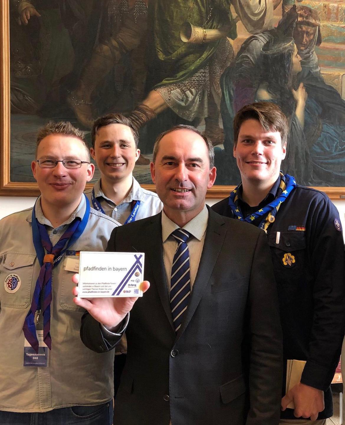 Pfadfinder zu Besuch im Bayerischen Landtag 2019.