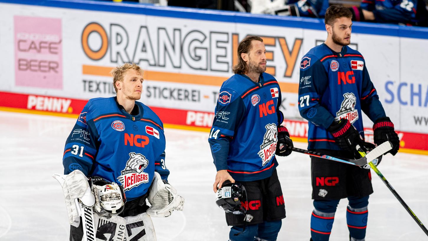 Niklas Treutle, Tom Gilbert, David Trinkberger (von links) - einer dieser drei Ice Tigers wird in der kommenden Saison sicher wieder in Nürnberg spielen. 
