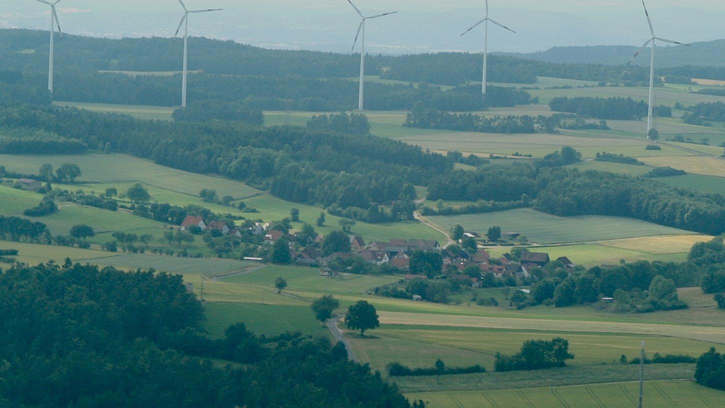 Der Windpark von Oberngrub befindet sich seit fast 25 Jahren ganz in der Nähe der Region, in welcher die Gemeinden Eggolsheim und Buttenheim Windkraft planen wollen.