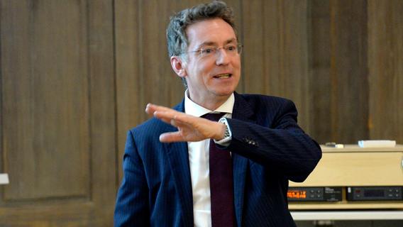 Prof.Dr.Christoph Safferling
Prof.Dr.Christoph Safferling