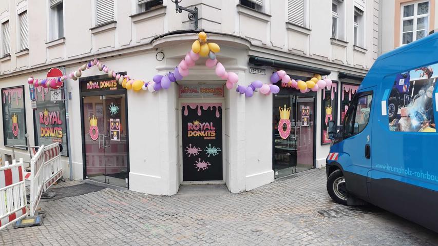 Weitere Filiale in Franken: Ansturm auf "Royal Donuts" in Ansbach