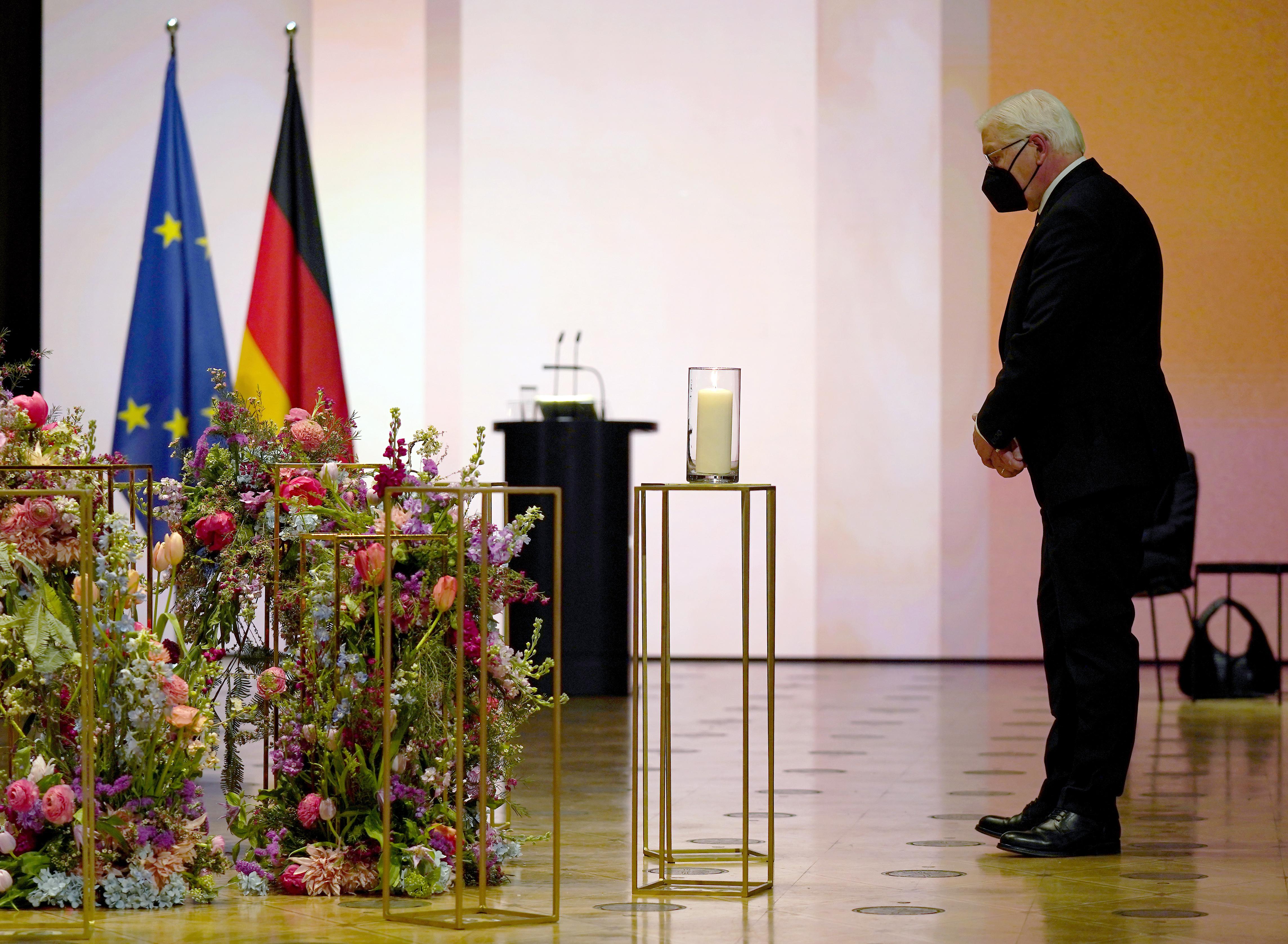 Coronavirus - Zentrales Gedenken für die Verstorbenen