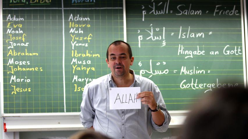 Islamunterricht: Wahlpflichtfach sorgt auch in Franken für Kritik