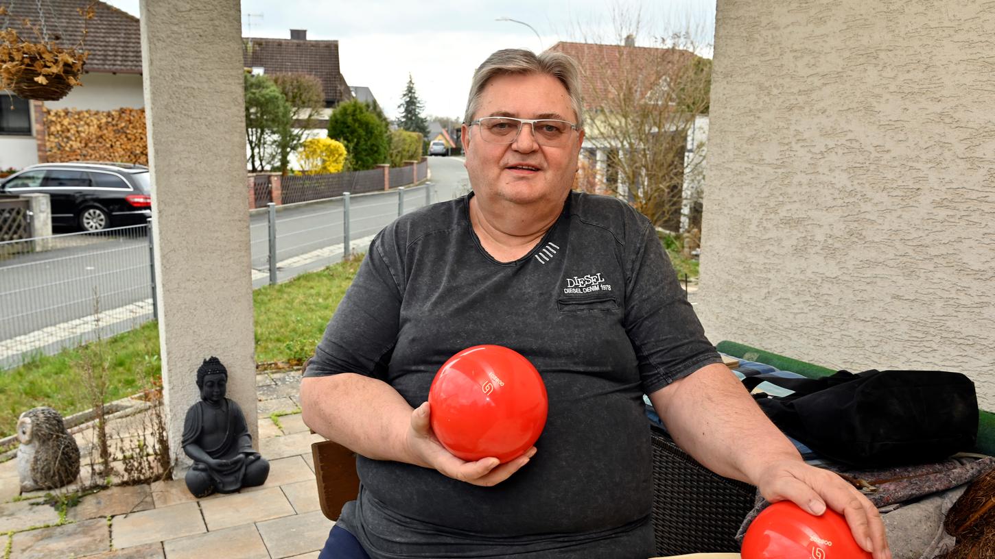 Seit mehr als 40 Jahren ehrenamtlich engagiert: Roland Watzer.
Seit mehr als 40 Jahren ehrenamtlich engagiert: Roland Watzer.