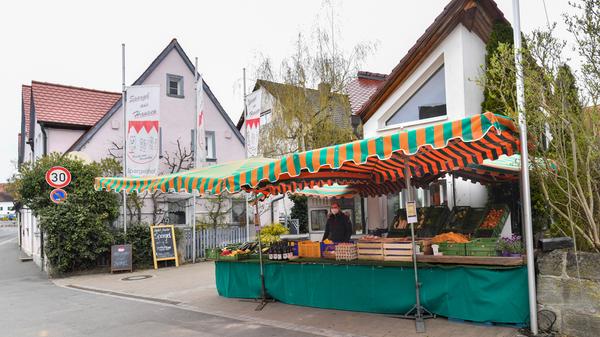 Eine Institution ist auch der Spargelhof Kupfer.