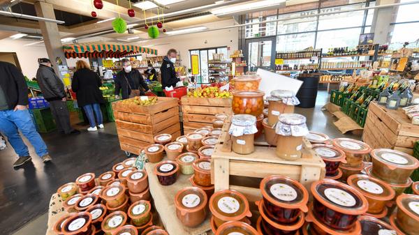 Im Pilatushof gibt es alles, was das Hofladen-Herz begehrt.