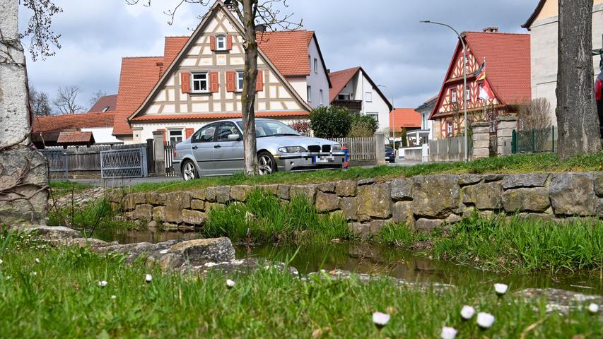 In unserer Serie "Mitten unter uns" blicken wir regelmäßig in die Ortskerne im Landkreis Forchheim. Diesmal waren wir zu Gast in Hausen.