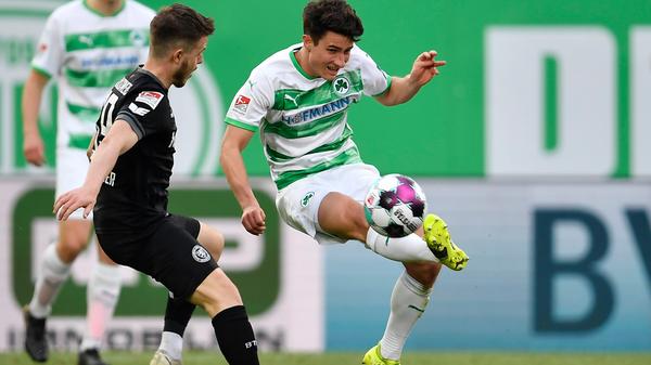 Hatte seine Seite im Griff, wenn er defensiv gefordert war, setzte aber auch Akzente nach vorne.