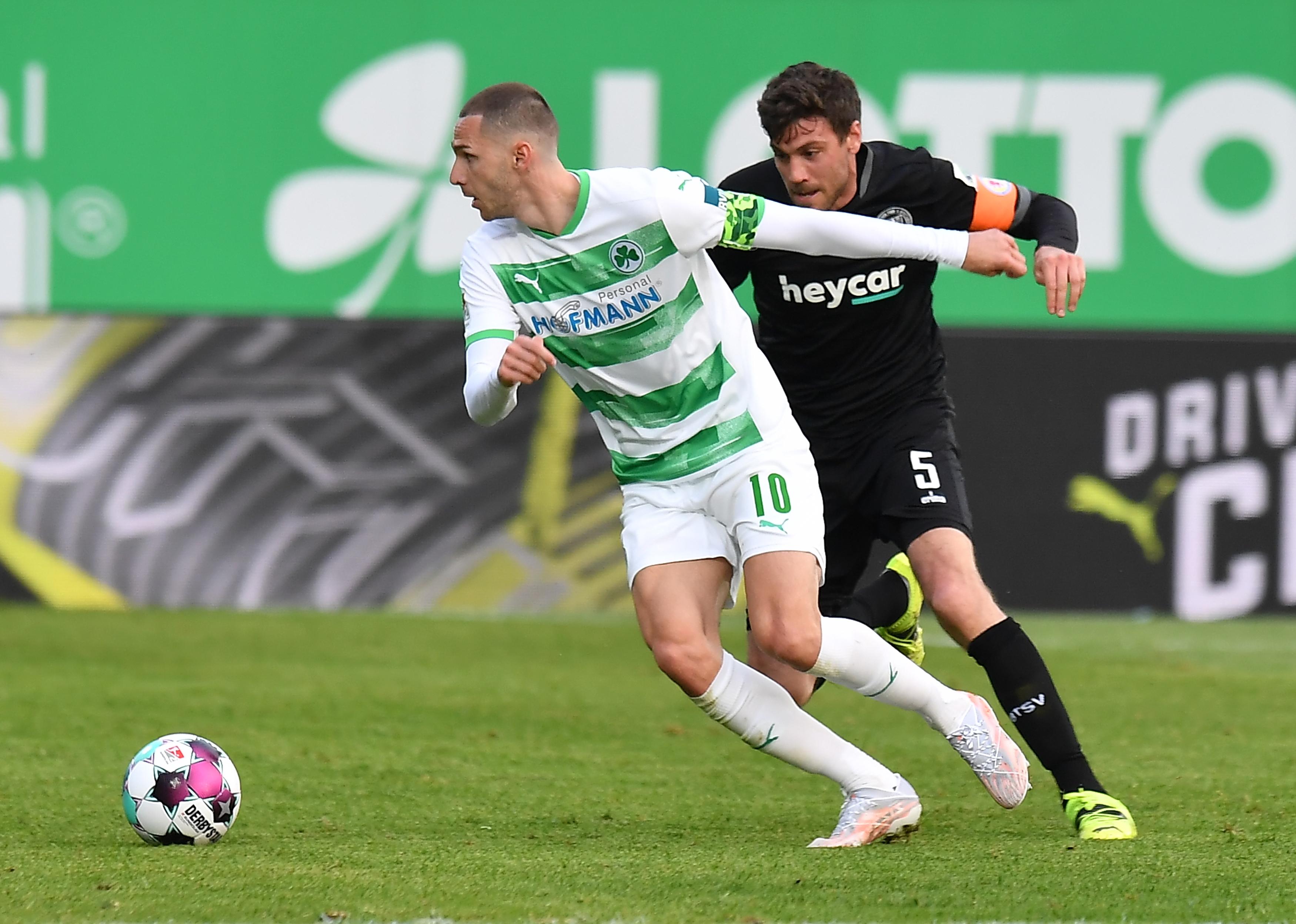 Sicherer Elfmeterschütze zum 2:0, Vorlagengeber zum 3:0 durch Sturmpartner Havard Nielsen – der Kapitän machte einen guten Job.