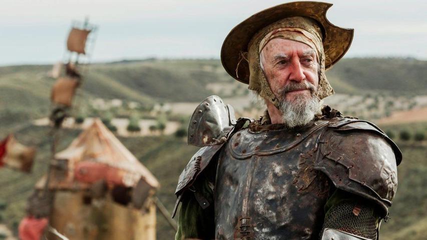 Mal ehrlich: Wer hat den "Don Quijote" gelesen? Zum Glück kennt man ihn immer noch, den großen Roman von Cervantes, der seit seinem Erscheinen 1605/1615 in 500 Millionen Exemplaren verbreitet wurde. Platz eins also unter den Romanen. Unser Bild ist aus Terry Gilliams Filmvariante "The Man Who Killed Don Quixote" mit Jonathan Pryce.