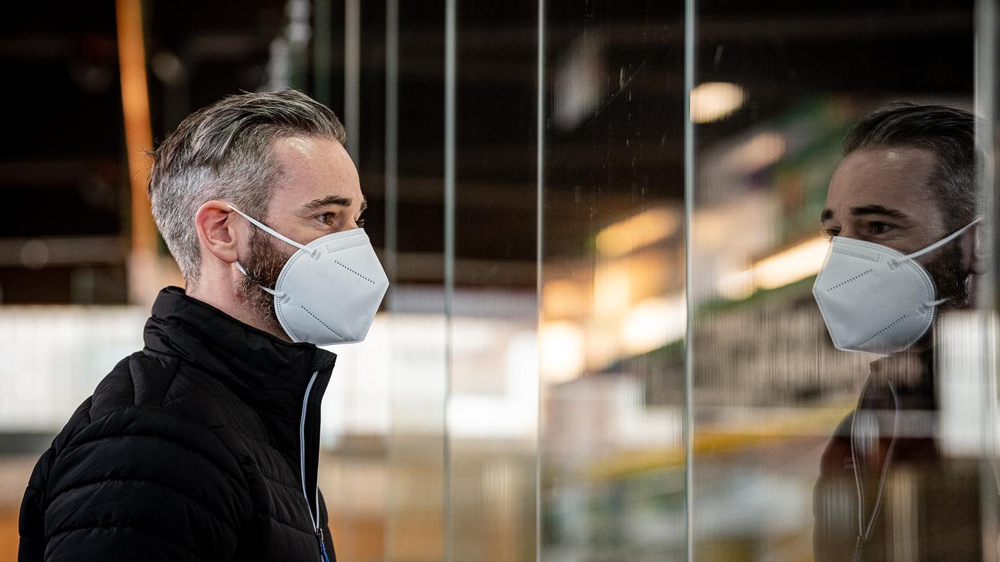 Sport-Vorstand Michael Herzog schwärmt noch von der sensationellen Saison des HEC, plant aber auch schon die Zukunft.
Sport-Vorstand Michael Herzog schwärmt noch von der sensationellen Saison des HEC, plant aber auch schon die Zukunft.