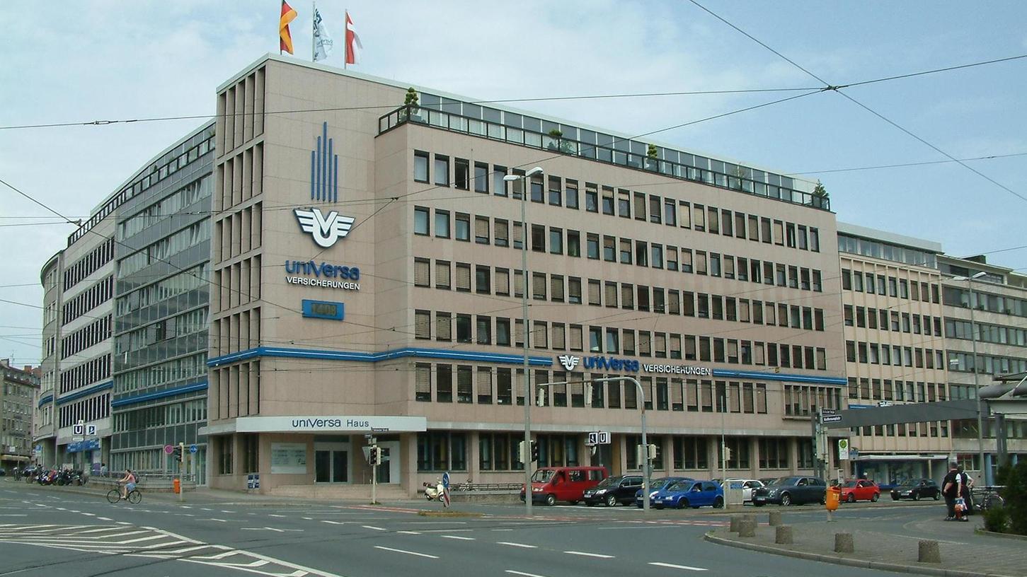 Blick auf die Zentrale der Universa-Versicherung am Nürnberger Rathenauplatz. Dort beschäftigt das Unternehmen 739 Mitarbeiter, von denen die meisten seit der Pandemie im Homeoffice arbeiten.