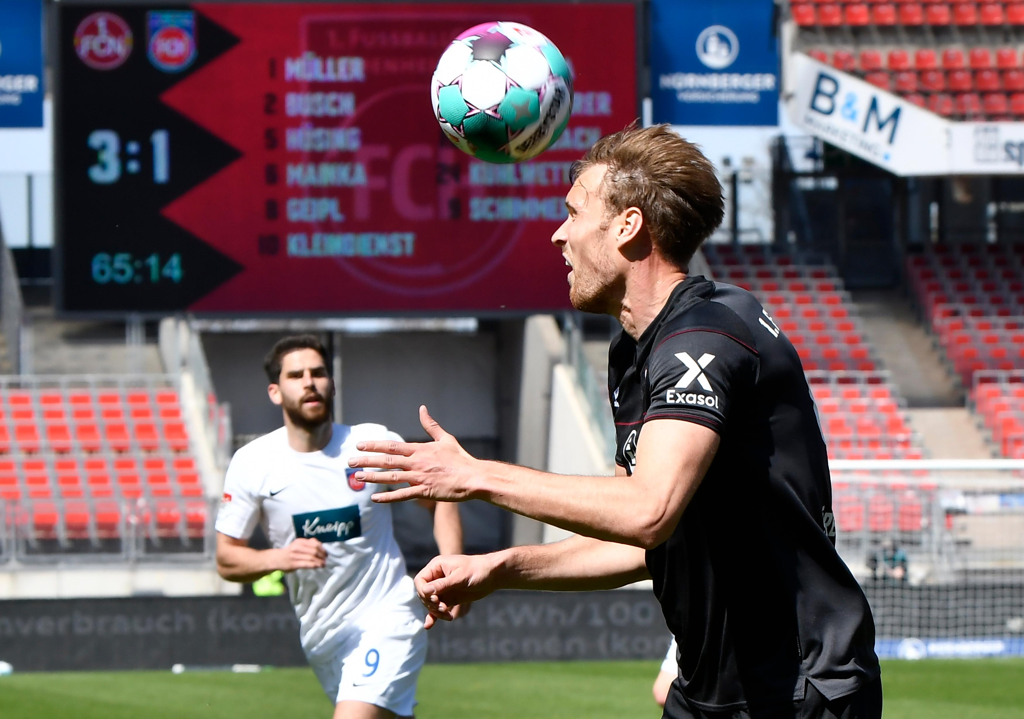 Ließ defensiv so gut wie nichts anbrennen und war zudem als eine Art Vorlagengeber am 3:1 beteiligt. Note: 2,5