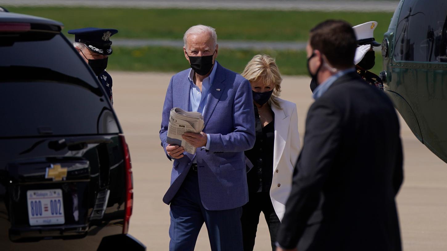 US-Präsident Joe Biden hat das Massaker an Armeniern erstmalig als Völkermord anerkannt. Das verschlechtert die Beziehungen zur Türkei.
US-Präsident Joe Biden hat das Massaker an Armeniern erstmalig als Völkermord anerkannt. Das verschlechtert die Beziehungen zur Türkei.