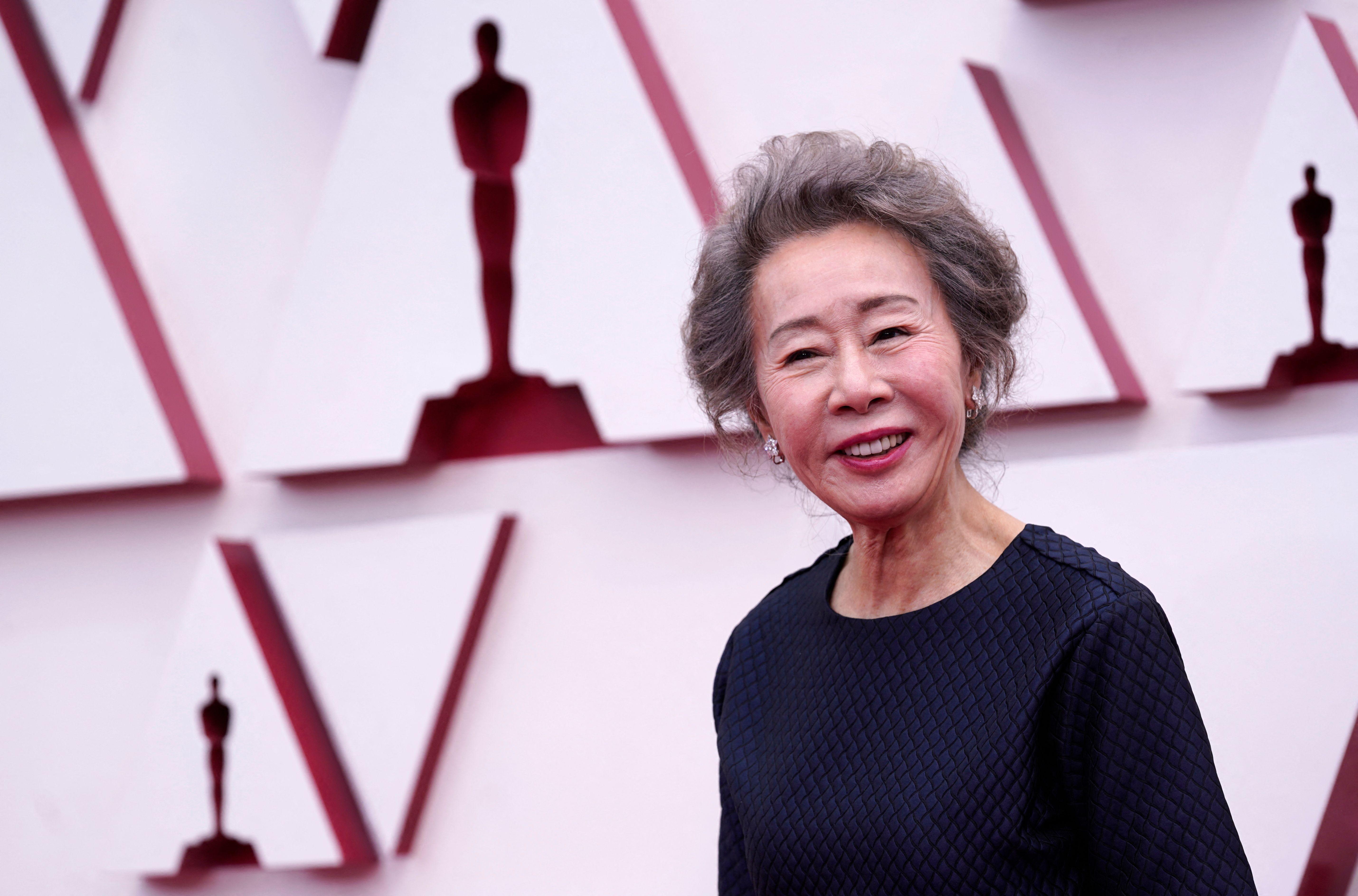 Yuh-Jung Youn bekam den Oscar als beste Nebendarstellerin. Die 73-jährige Südkoreanerin wurde für ihre Leistung in "Minari - Wo wir Wurzeln schlagen" ausgezeichnet. Darin spielt sie die Großmutter einer koreanischen Familie in den USA.
