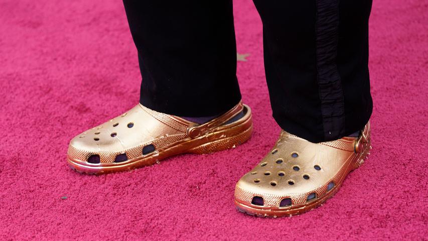 Top: Crocs durchlebten eine erstaunliche Entwicklung, von der potthässlichen Stilsünde zum Trendschuh. Und nun haben es die löchrigen Pantoffeln gar auf den roten Teppich geschafft,...
