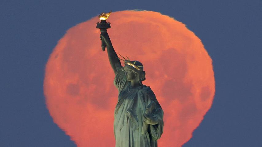 Faszinierende Bilder vom Supermond: So war der "Pink Moon" weltweit zu sehen
