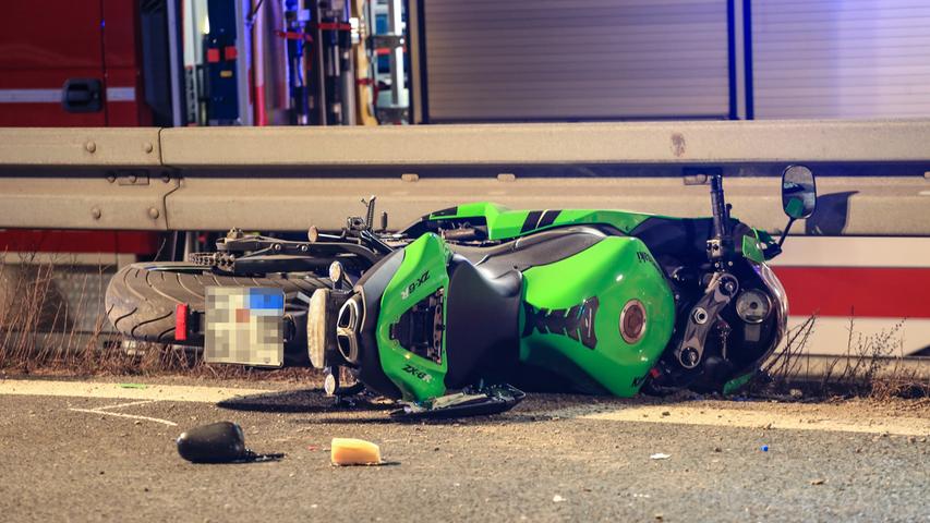 37-jähriger Motorradfahrer bei Unfall auf der A70 tödlich verletzt
