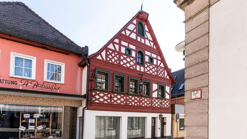 Wer mit offenen Augen durch Höchstadts Altstadt schlendert, findet eine Vielzahl prachtvoller Fachwerkhäuser.