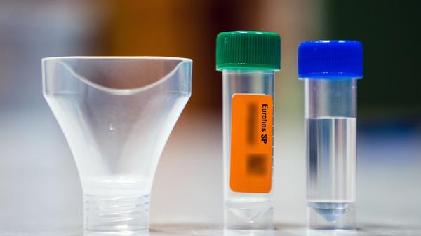 Gurgeltests in Schule