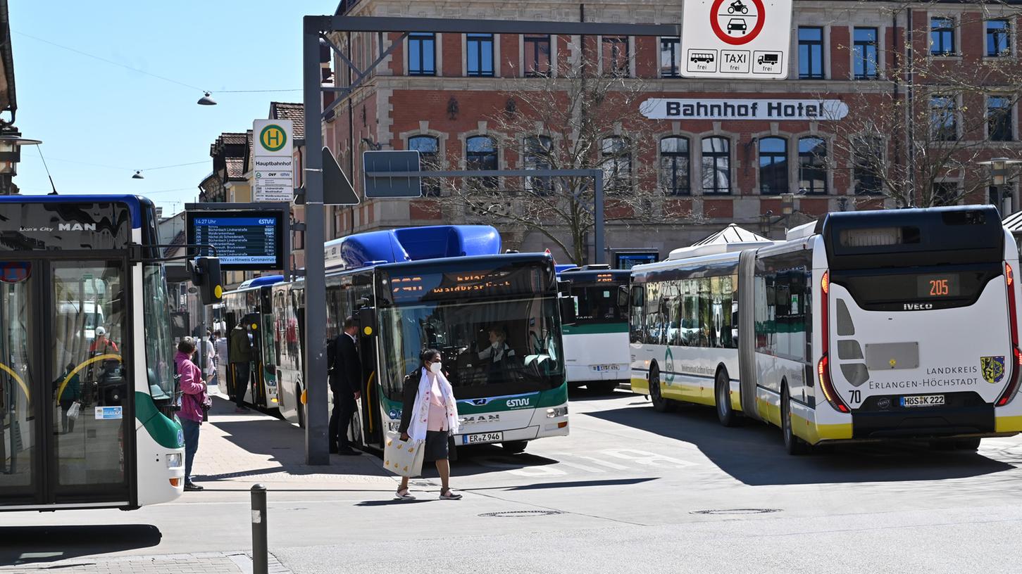 Die so genannte Klinik-Linie in Erlangen soll von 2022 an kostenfrei werden und im Jahr darauf ausgeweitet werden.