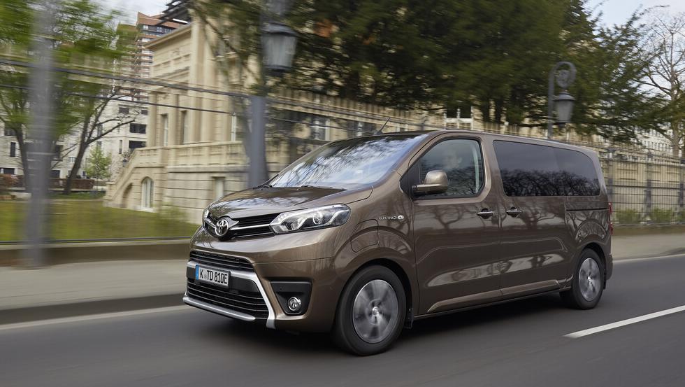 Toyota Proace Verso Electric: Platz trifft auf E-Antrieb Toyota Proace Verso Electric: Platz trifft auf E-Antrieb