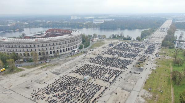 "Ride Free 2021": Tausende Biker protestieren in Nürnberg