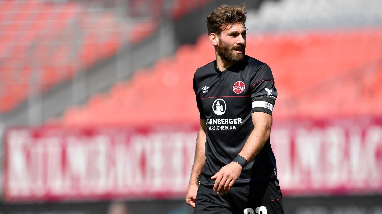 Seit dem Derby gefällt Enrico Valentini dank mutiger und aggressiver Auftritte.
Seit dem Derby gefällt Enrico Valentini dank mutiger und aggressiver Auftritte.