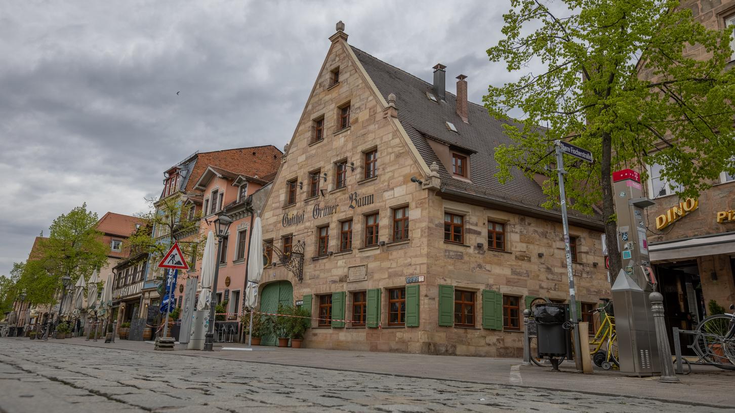 Jahrelang Ziel einer Klage: der Grüne Baum in der Fürther Gustavstraße.