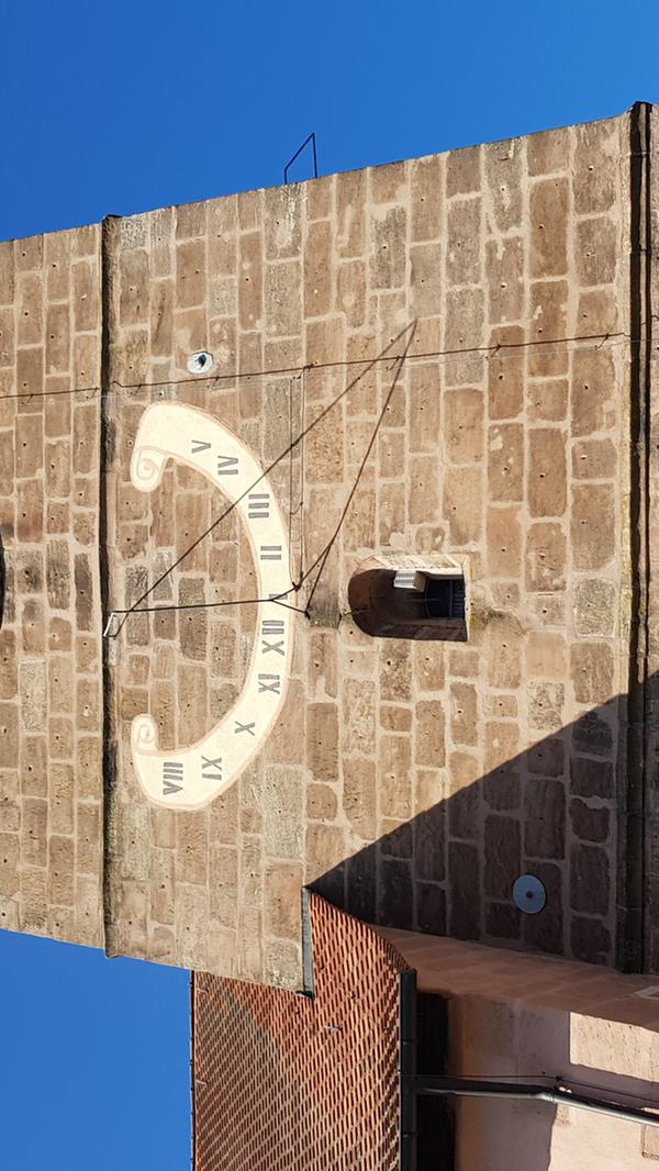 Vom ganzen Knoblauchsland aus Sichtbar: Der Turm von St. Laurentius.