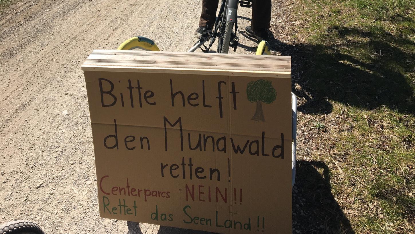„Den Muna-Wald retten“: Darum ging es jüngst den 300 Teilnehmern eines Fahrrad-Corsos nach Langlau.
