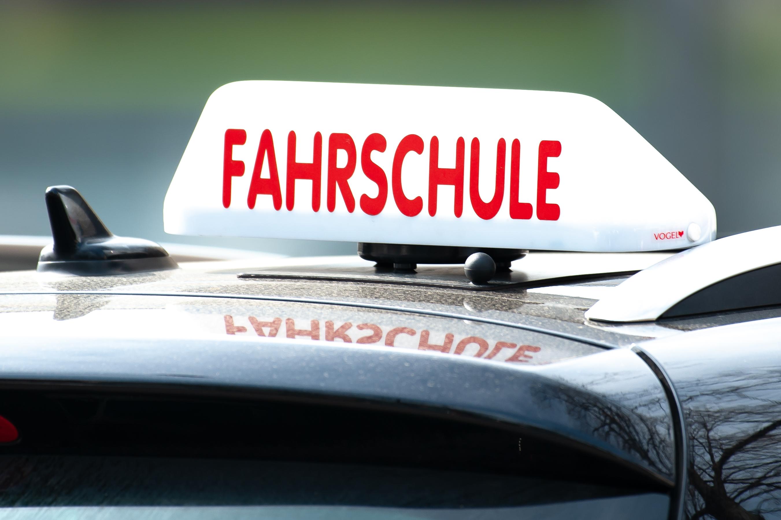 Fahrschule