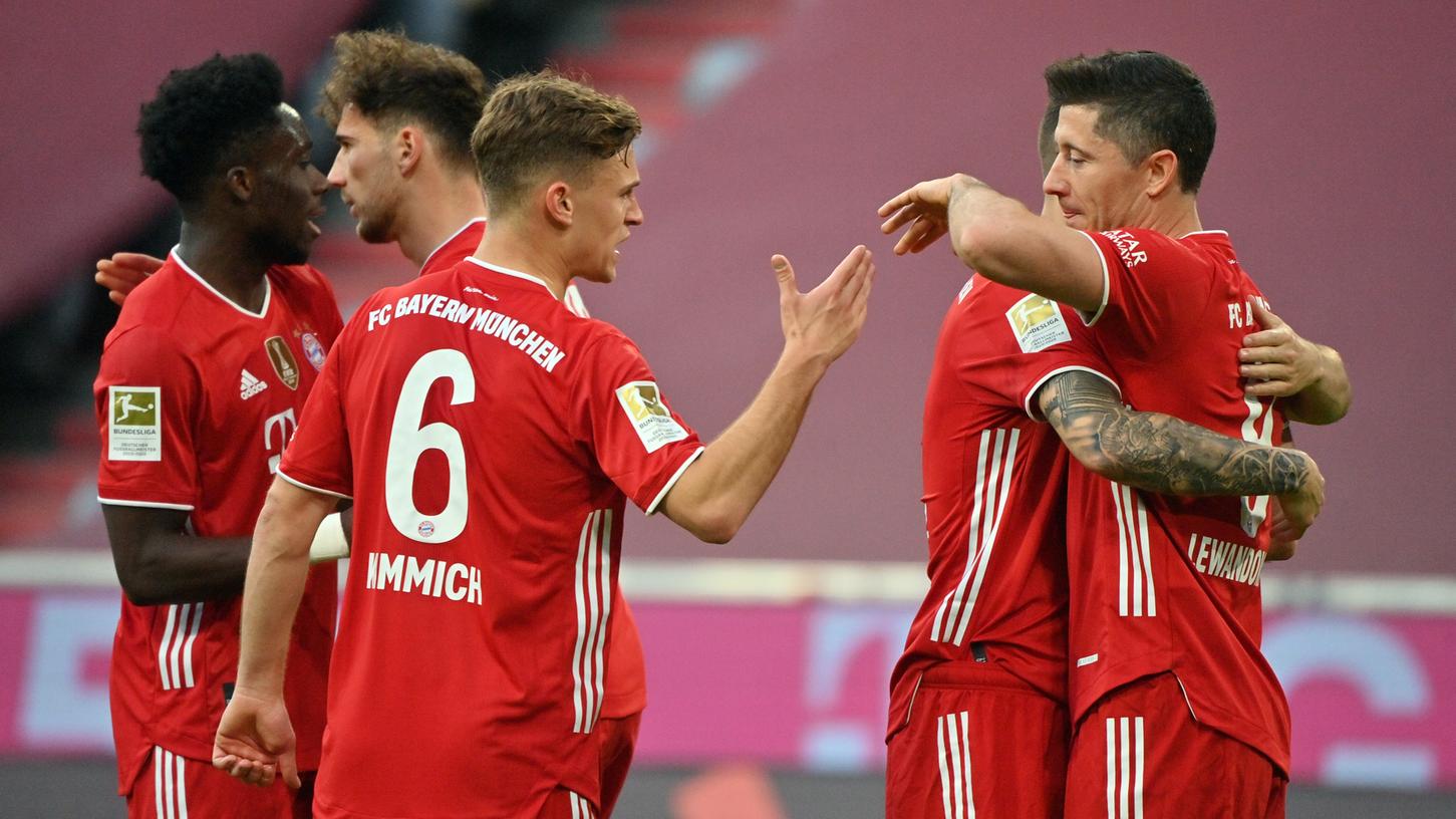 Die Bayern schlugen am Samstagabend Borussia Mönchengladbach mit 6:0.
Die Bayern schlugen am Samstagabend Borussia Mönchengladbach mit 6:0.