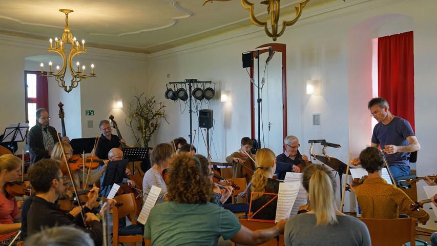 Ein Problemfeld ist der Rittersaal, in dem sonst auch Werkstattkonzerte wie bei der Hohenecker Musikwoche gespielt werden.