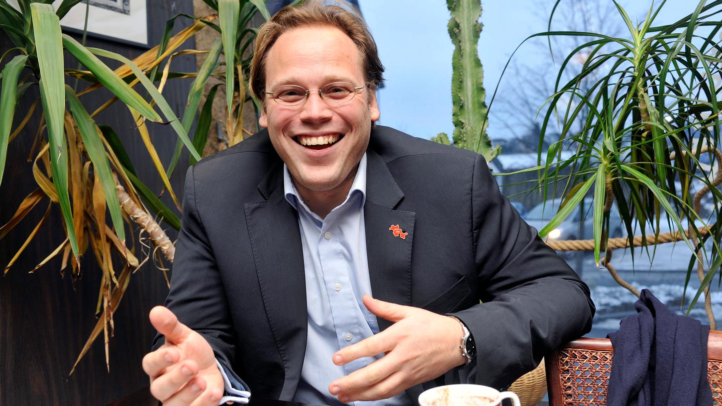 Juristisch betrachtet ist SPD-Politiker Christian Pech unschuldig - doch um seinen Ruf muss er weiter kämpfen. Juristisch betrachtet ist SPD-Politiker Christian Pech unschuldig - doch um seinen Ruf muss er weiter kämpfen.