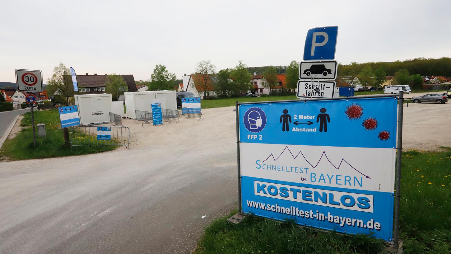 Auf dem Lichteneiche-Parkplatz am Eingang zum Forchheimer Kellerwald soll ab Mittwoch eine Schnelltest-Station in Betrieb gehen.