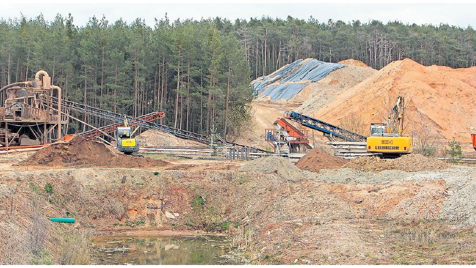 Gegen eine Erweiterung des Sandabbaus bei Röthenbach wenden sich Bürgerinitiative, der Bund Naturschutz und die umliegenden Gemeinden.