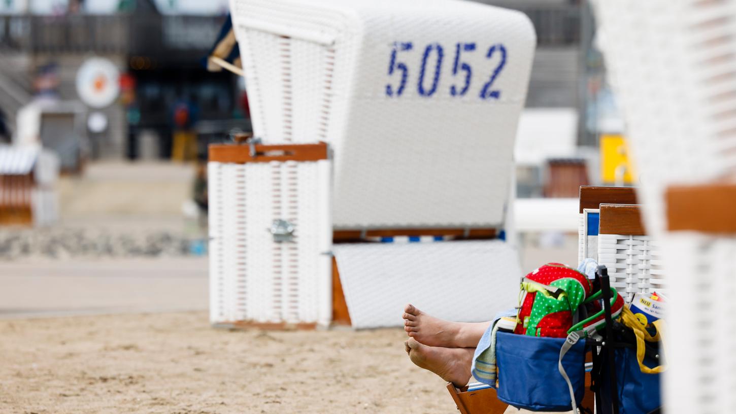 Als vierte und letzte Modellregion in Schleswig-Holstein ist Büsum am 10. Mai 2021 in die Tourismus-Saison gestartet.
Als vierte und letzte Modellregion in Schleswig-Holstein ist Büsum am 10. Mai 2021 in die Tourismus-Saison gestartet.