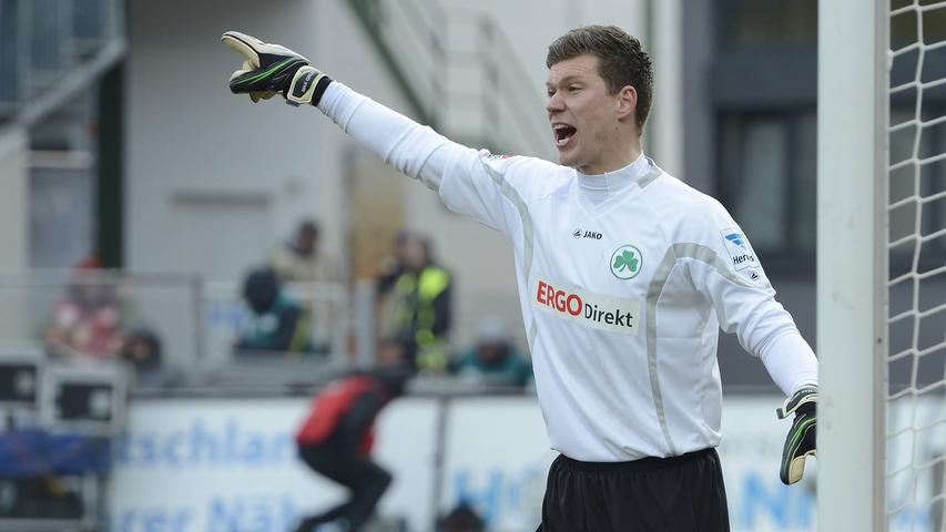 Grün zwischen den weiß-grünen Pfosten - das ging vier Jahre gut. Von 2009 bis 2013 stand Max Grün im Kleeblatt-Kasten - und war in der Aufstiegssaison unangefochtener Stammspieler. Nach weiteren Stationen in Wolfsburg und Darmstadt wechselte der gebürtige Karlstädter 2019 zu Borussia Mönchengladbach, wo er aktuell dritter Torwart ist.