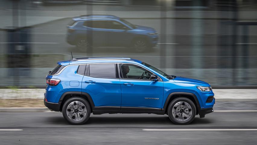 Jeep Compass: Jeder dritte geht als Plug-in-Hybrid an den Kunden. Jeep Compass: Jeder dritte geht als Plug-in-Hybrid an den Kunden.