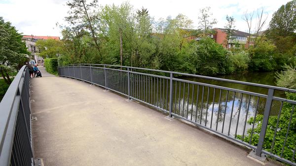 Am Karlsteg wäre der Start der Uferpromenade.