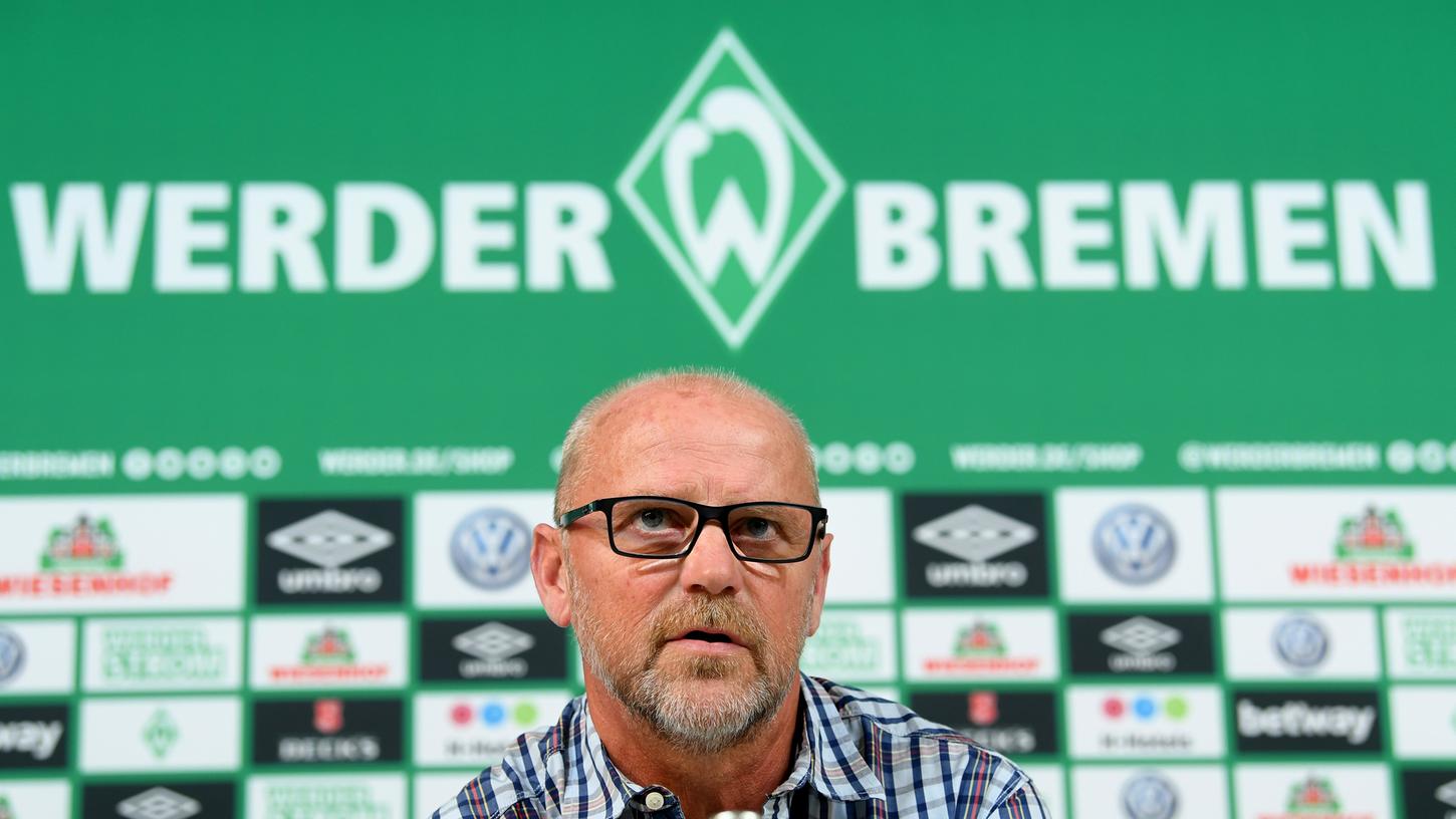 Schaaf übernimmt für Kohlfeldt: Vereins-Legende soll Bremen vor dem Abstieg retten.
Schaaf übernimmt für Kohlfeldt: Vereins-Legende soll Bremen vor dem Abstieg retten.