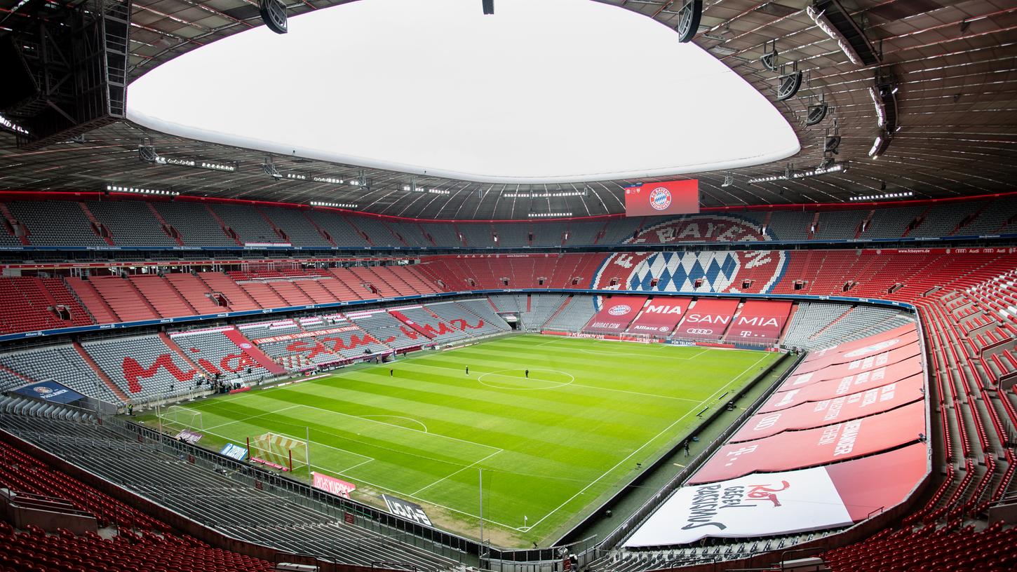 Die Allianz Arena in München bleibt zum Saisonabschluss leer. Aber mancher Orts könnten Zuschauer am letzten Spieltag im Stadion dabei sein.