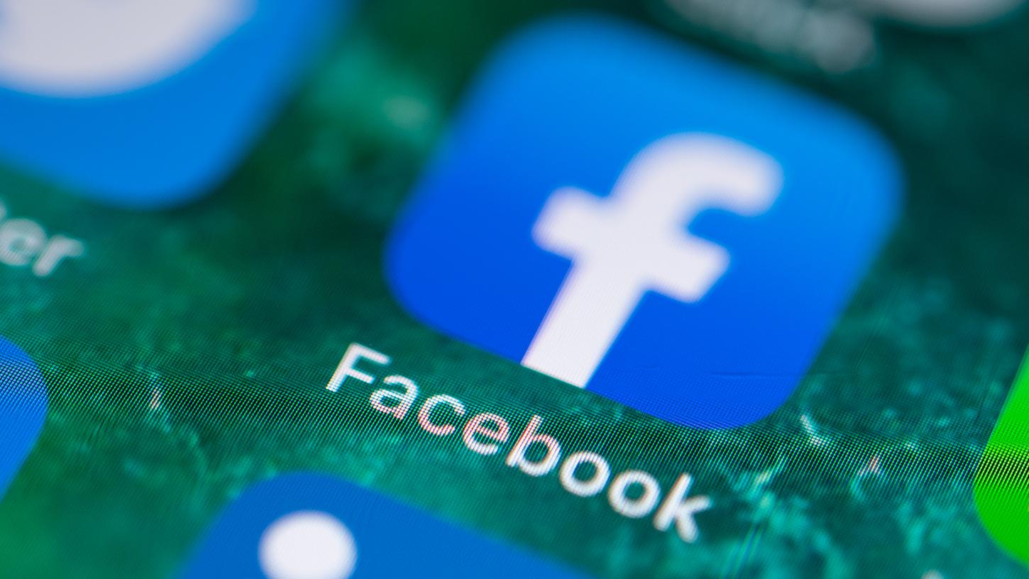 Axel Springer und Facebook haben sich nach jahrelangen juristischen Auseinandersetzungen überraschend auf eine umfassende Zusammenarbeit verständigt.
Axel Springer und Facebook haben sich nach jahrelangen juristischen Auseinandersetzungen überraschend auf eine umfassende Zusammenarbeit verständigt.