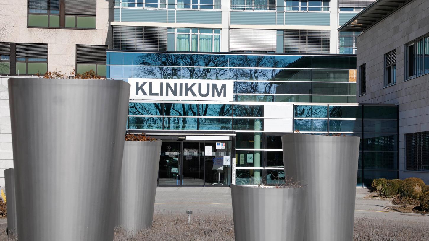 „Sie wird von der Neumarkter Bevölkerung sehr gut eingehalten“: Mit der Besuchsregelung, die seit Oktober gilt, hat das Klinikum gute Erfahrungen gemacht.
„Sie wird von der Neumarkter Bevölkerung sehr gut eingehalten“: Mit der Besuchsregelung, die seit Oktober gilt, hat das Klinikum gute Erfahrungen gemacht.