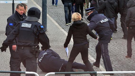 Mehr Gewalt gegen Polizei: Nürnbergs Stadtrat ist empört - OB kündigt Unterstützung an