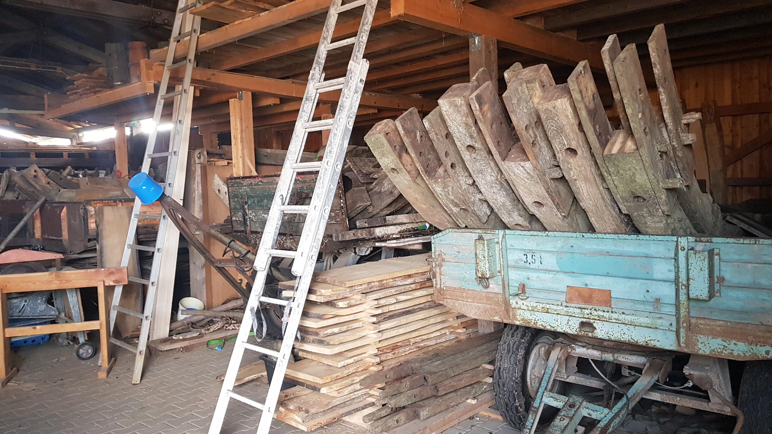 Im Winterhalbjahr werden die Räder eingelagert - zerlegt in ihre Teile.