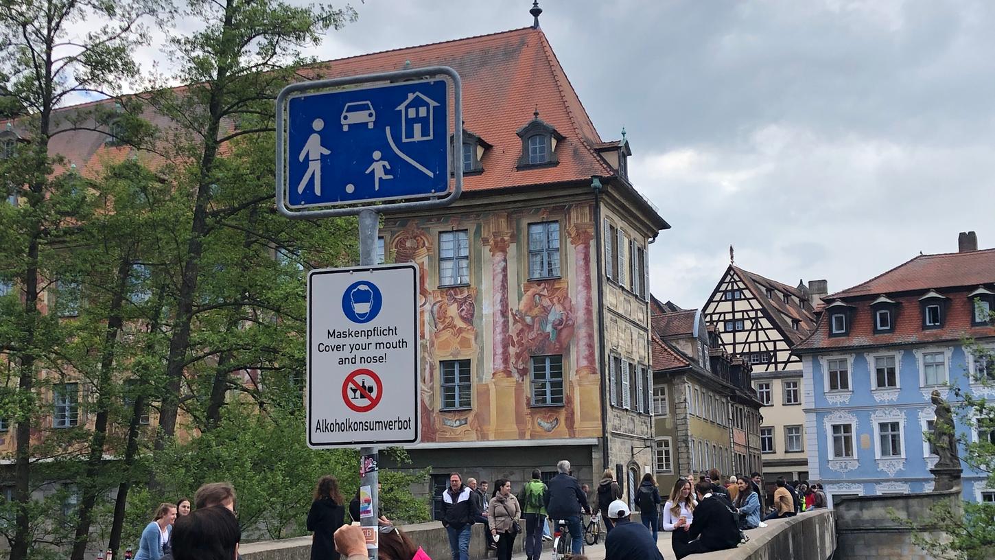 Untere Brücke in Bamberg: Stadtrat entscheidet sich trotz Corona-Verstößen gegen eine Sperrung 