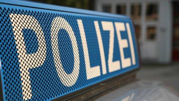 Die Präsenz der Polizei zeigte Erfolg: Der nächtliche Lärm durch die getunten Autos hatte ein Ende.
Die Präsenz der Polizei zeigte Erfolg: Der nächtliche Lärm durch die getunten Autos hatte ein Ende.